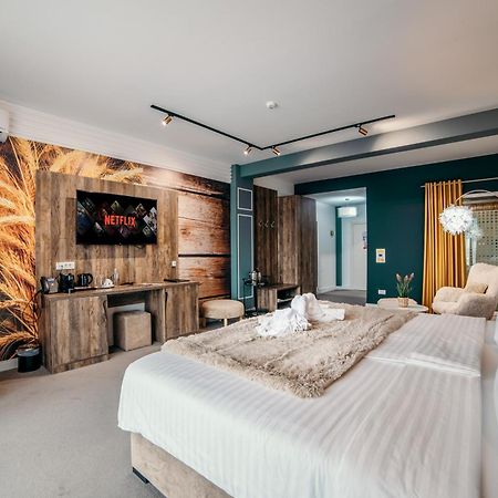 Hotel Nordic Twins & Wellness Rădăuţi Kültér fotó
