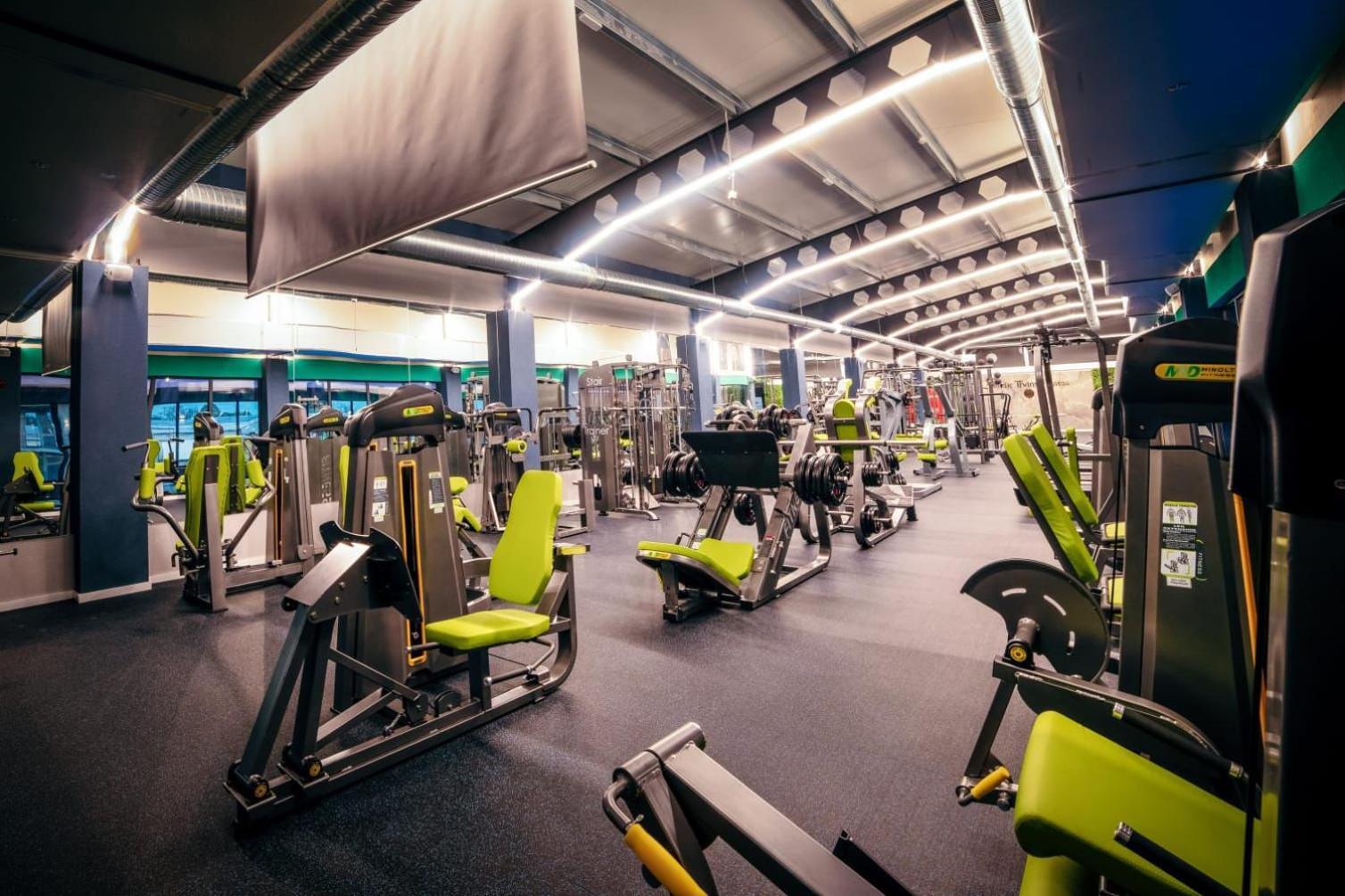 Hotel Nordic Twins & Wellness Rădăuţi Kültér fotó