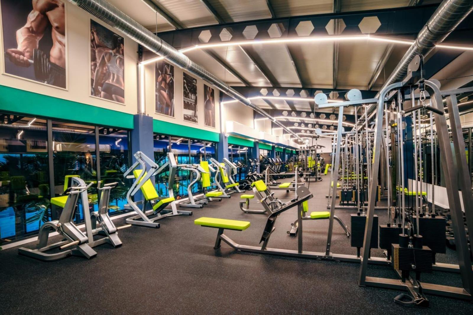 Hotel Nordic Twins & Wellness Rădăuţi Kültér fotó